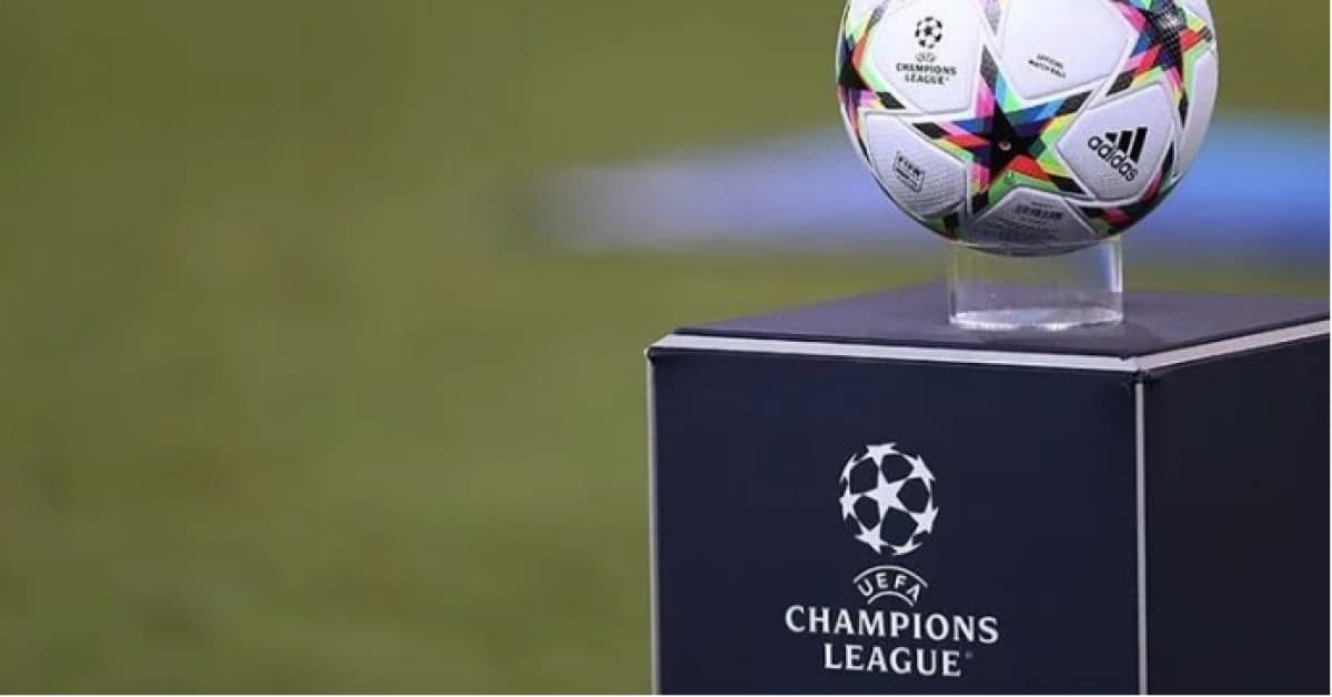 Fenerbahçe'nin Gol Umudu Vedat Muriqi, Şampiyonlar Ligi'nde Roma Karşısında